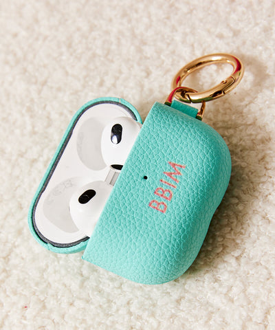 AirPods Cases - MUSE on the move