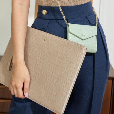 Slim Laptop Sleeve (13 Inches) - MUSE on the move